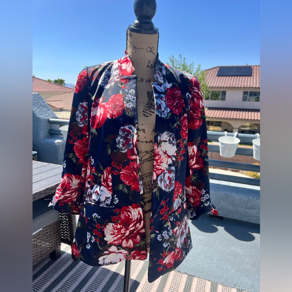 ANN TAYLOR LOFT FLORAL BLAZER PETITE SMALL